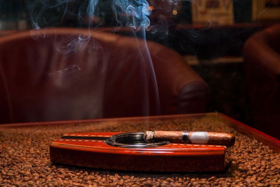 Long Beach Cigar Lounge
